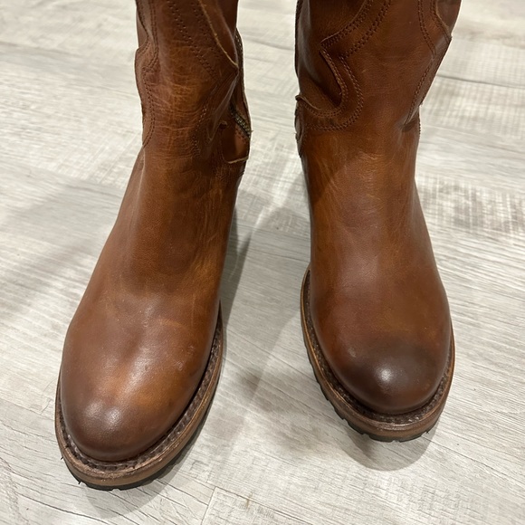 Freebird Calgary - Picture 4 of 7